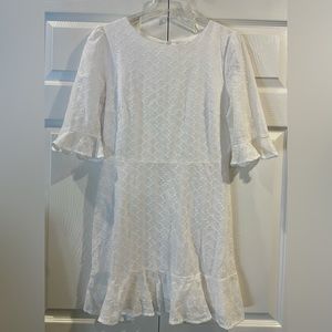 Urban Outfitters Women's White Eyelet Dress Ruffle Short Sleeve Size Large